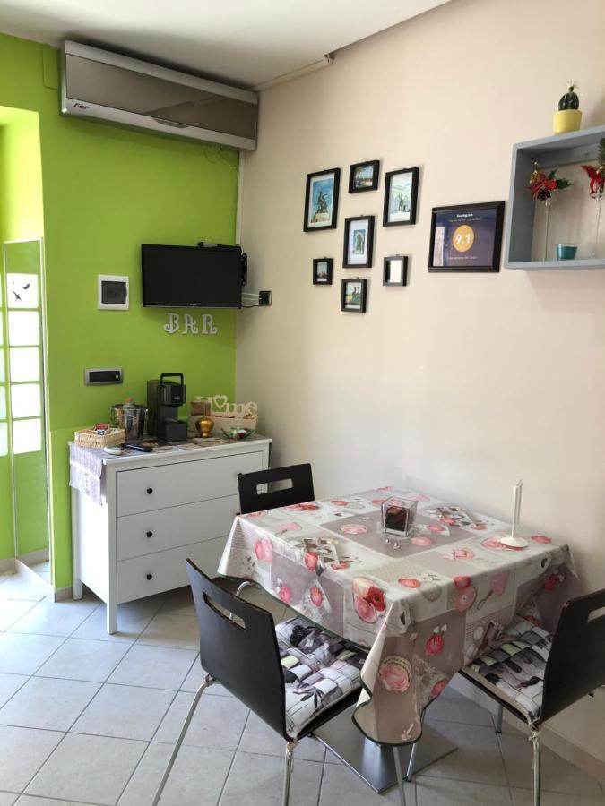 Casa Vacanza Dei Greci Barletta Exteriör bild