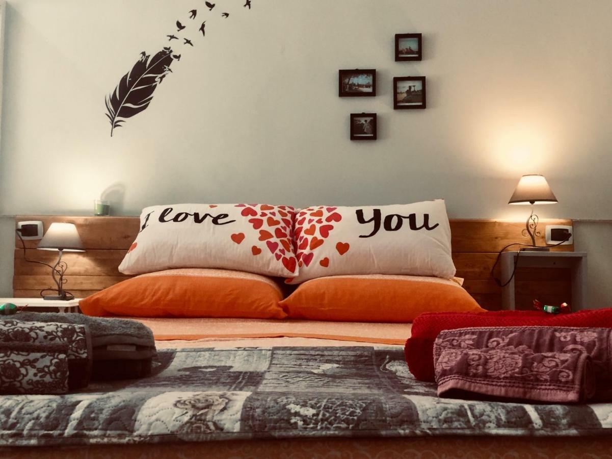 Casa Vacanza Dei Greci Barletta Exteriör bild
